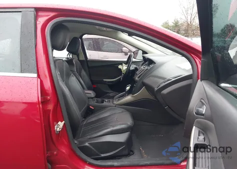 2012 Ford Focus Sel z USA, uszkodzony, nr VIN 1FAHP3M22CL336558